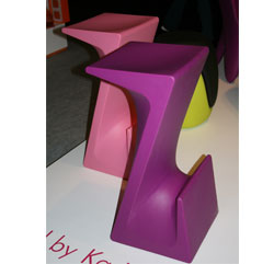 Z-stool - xO