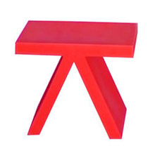 toy rouge