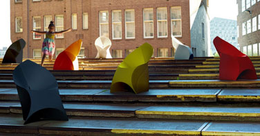 Flux chair