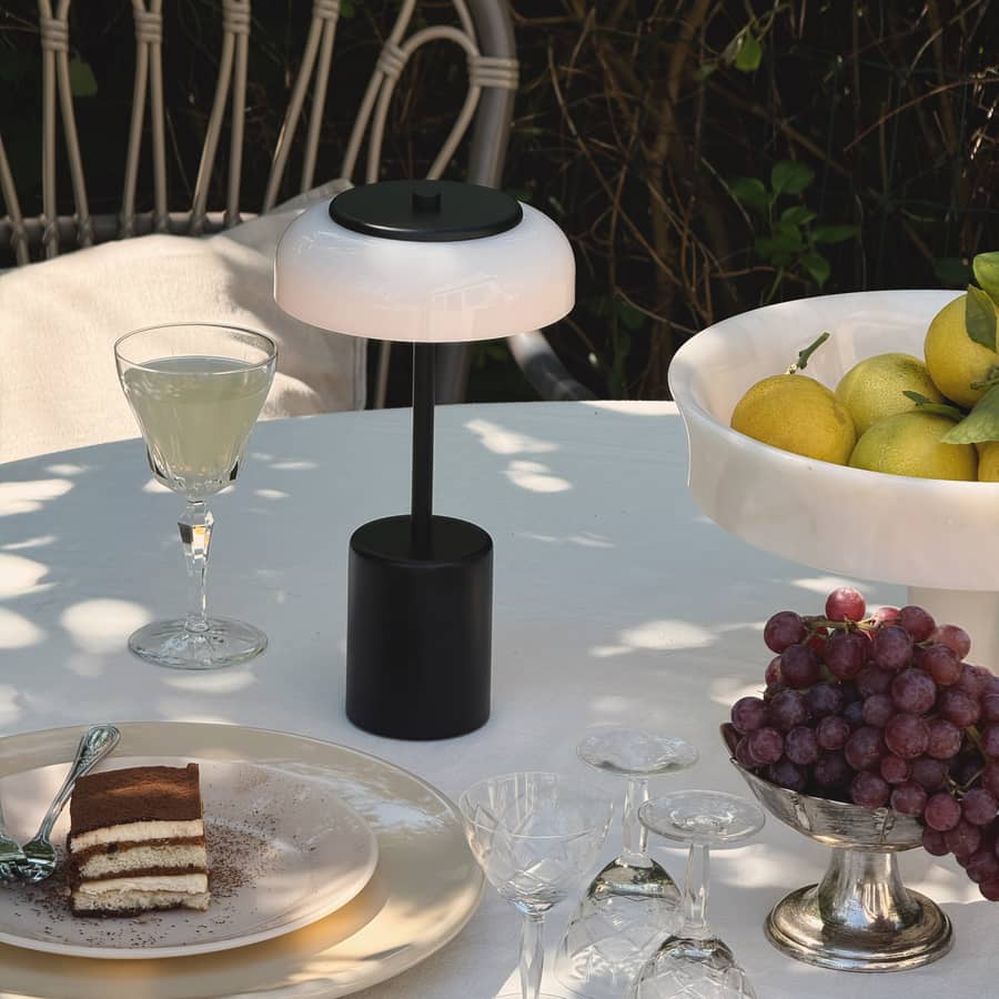 Lampe extérieur sans fil rechargeable Blossi Nuura - éclairage extérieur terrasse