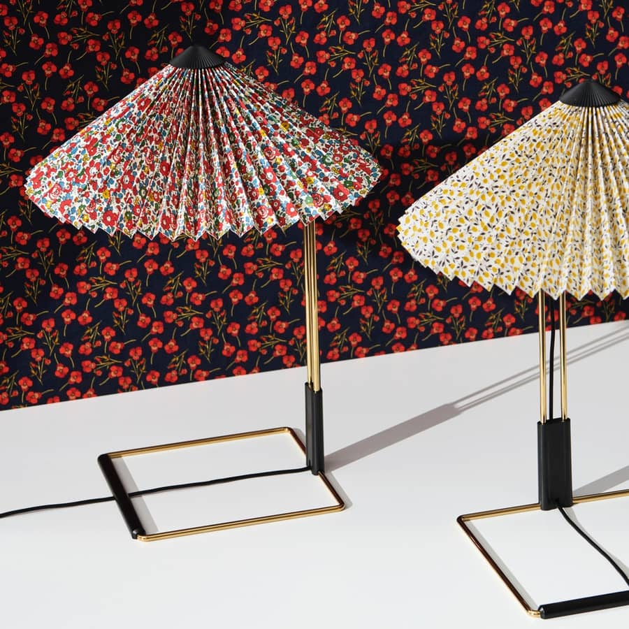 style-cottage-motif-lyberty-lampe-de-table-matin-hay