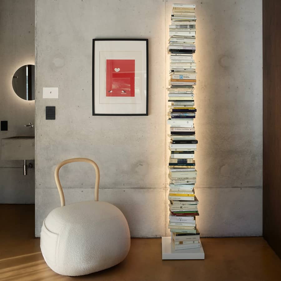 Bibliothèque Ptolomeo lumineuse