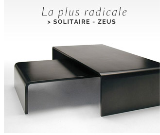 Main basse sur les tables