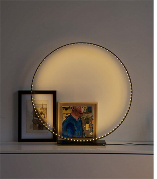 Tendance : C.O.S.M.I.C light Tendance : C.O.S.M.I.C light