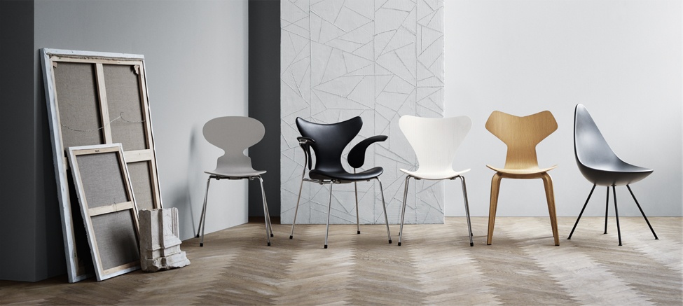 CHAISES ET ASSISES PARFAITES