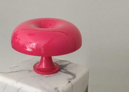 Nessino Tischleuchte von Artemide