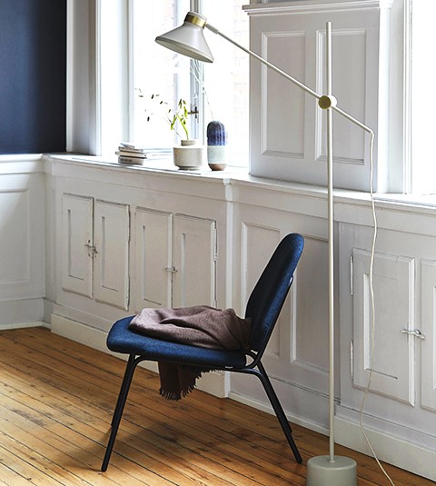 Lampadaire Mr en m&eacute;tal