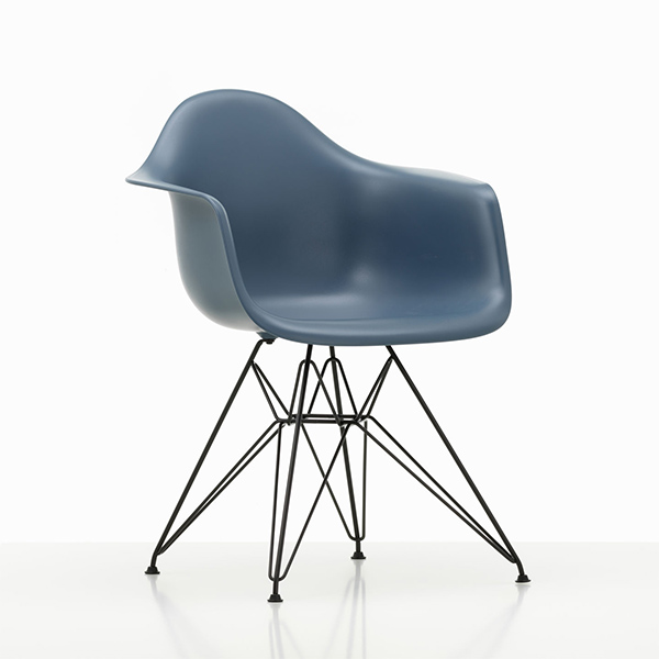 Chaise Eames Shell par Charles & Ray Eames
