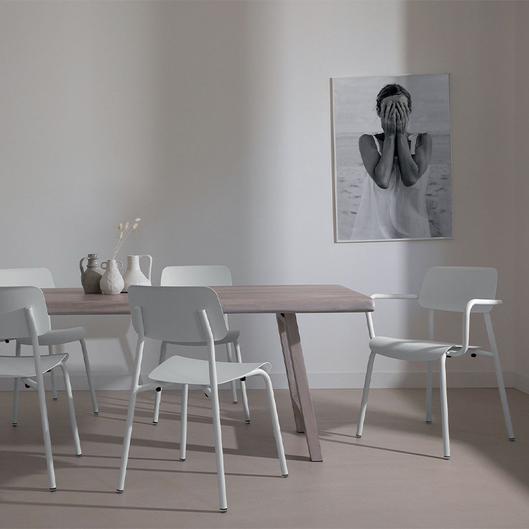 Designermöbel, Lampen & Dekoration | Made in Design